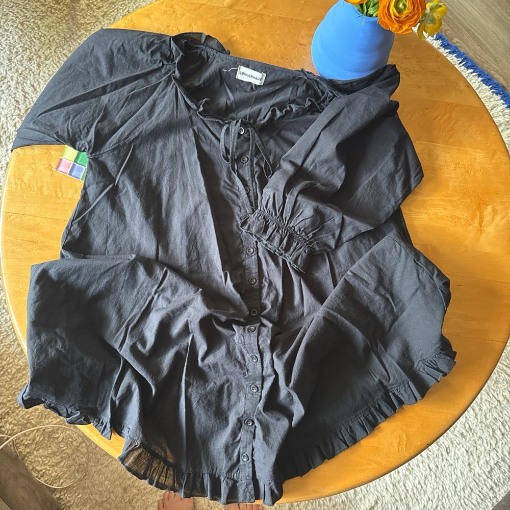 Sonderhaus Black Dress